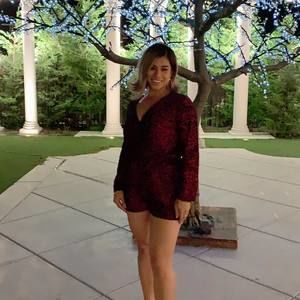 Meet your Posher, Crystal